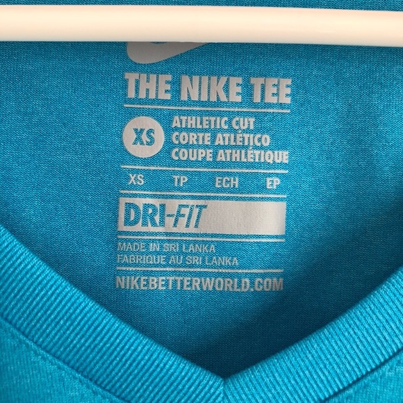 Nike dri-fit shirt - Picture 2 of 2